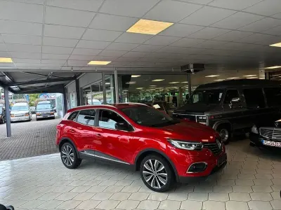 Gebraucht Renault Kadjar Bose Edition 116 PS (85 kW) 2019 Rot SUV