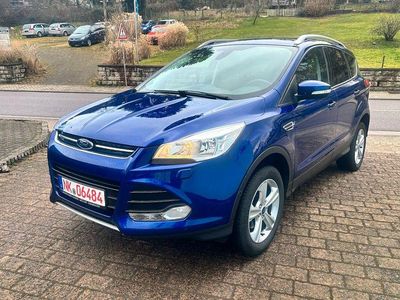 Gebraucht Ford Kuga Titanium 150 PS (110 kW) 2015 Blau SUV