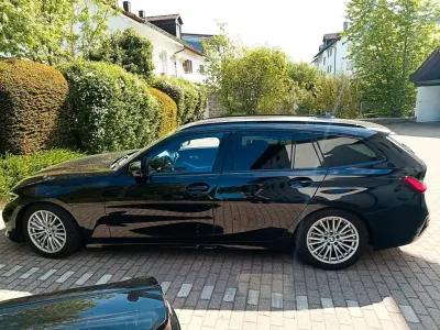 Gebraucht BMW 320 Sport Line 190 PS (139 kW) 2020 Schwarz Kombi