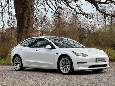 Gebraucht Tesla Model 3 Long Range AWD 366 kW (498 PS) 2022 Weiß Limousine