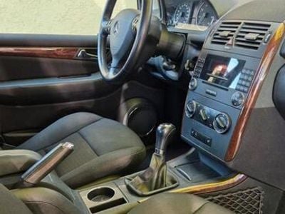 Mercedes A200