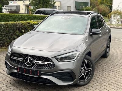 Mercedes GLA220