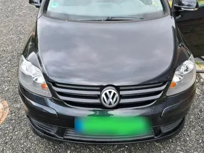 Gebraucht VW Golf VI 105 PS (77 kW) 2008 Schwarz Kleinwagen