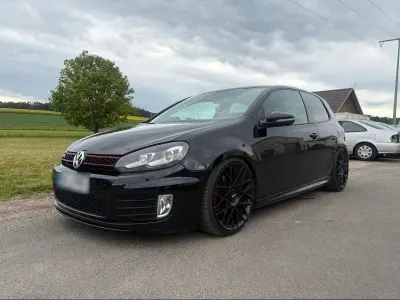 Gebraucht VW Golf VI GTI 300 PS (220 kW) 2010 Schwarz Kleinwagen