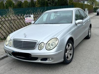 Mercedes E220
