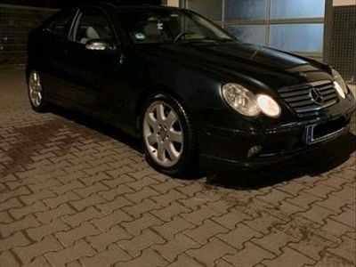 Mercedes C230