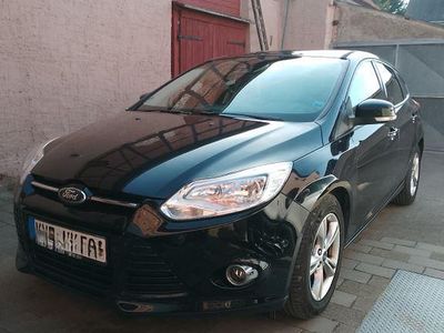 Usata Ford Focus SYNC Edition 125 CV (91 kW) 2013 Nero Berlina