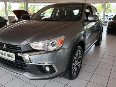 Gebraucht Mitsubishi ASX Diamant Edition 117 PS (86 kW) 2017 Grau SUV
