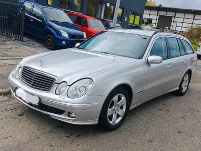 Mercedes E200