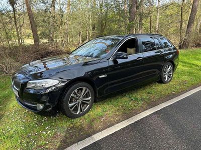 Gebraucht BMW 520 Sport Line 184 PS (135 kW) 2013 Kombi