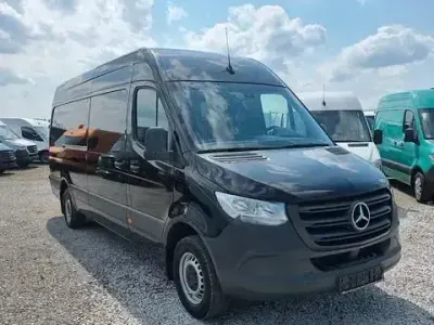 Gebraucht Mercedes Sprinter 163 PS (119 kW) 2020 Schwarz Van