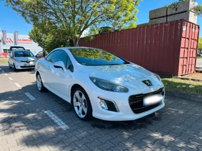 Gebraucht Peugeot 308 CC 200 PS (147 kW) 2011 Weiß Cabrio