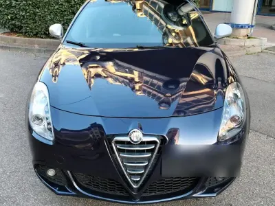 Gebraucht Alfa Romeo Giulietta 170 PS (125 kW) 2012 Blau Kleinwagen
