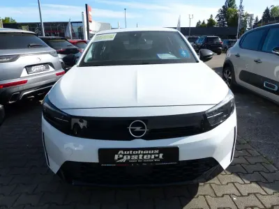 Brugt Opel Corsa Basis 75 HK (55 kW) 2024 Hvid Hatchback