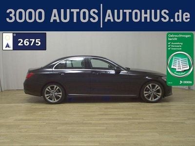 Usado Mercedes C220 Avantgarde 194 HP (142 kW) 2020 Preto Sedan