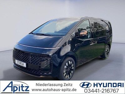 Neu Hyundai Staria Signature 224 PS (164 kW) 2025 Schwarz Van / Kleinbus