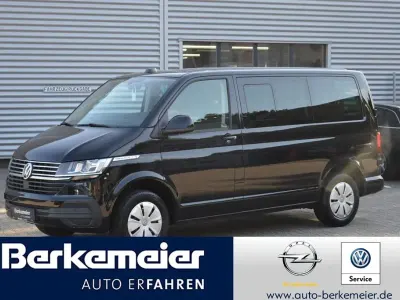 Usata VW Caravelle Comfortline 150 CV (110 kW) 2021 Nero Furgone
