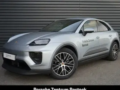 Gebraucht Porsche Macan 4 Electric 300 kW (408 PS) 2026 Silber SUV