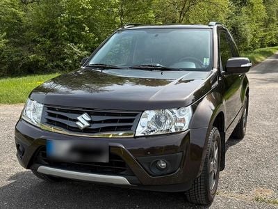 Second-hand Suzuki Grand Vitara 106 CP (77 kW) 2015 Maro SUV
