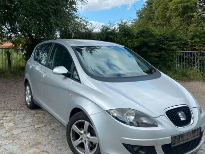 Gebraucht Seat Altea 105 PS (77 kW) 2004 Silber Van / Kleinbus