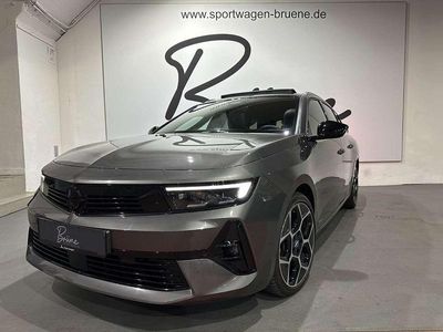 Vulkangraumetallic Gebraucht 2023 Opel Astra Ultimate Kombi | 21.990 € (Etwas zu teuer)