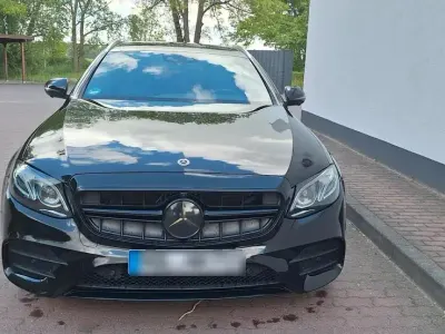 Gebraucht Mercedes E350 290 PS (213 kW) 2017 Schwarz Kombi