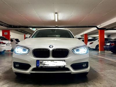 Gebraucht BMW 118 Advantage 150 PS (110 kW) 2018 Weiß Kleinwagen