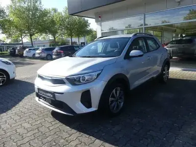 Gebraucht Kia Stonic Vision 101 PS (74 kW) 2022 Silber SUV