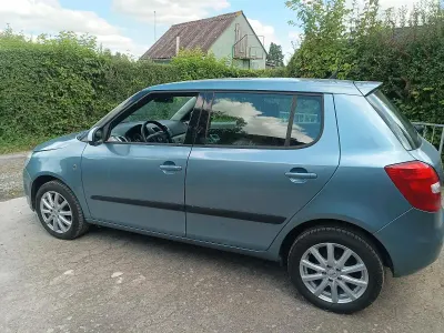 Gebraucht Skoda Fabia 69 PS (50 kW) 2007 Silber Kleinwagen