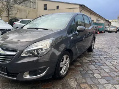 Używany Opel Meriva Innovation 120 KM (88 kW) 2015 Szary Minivan