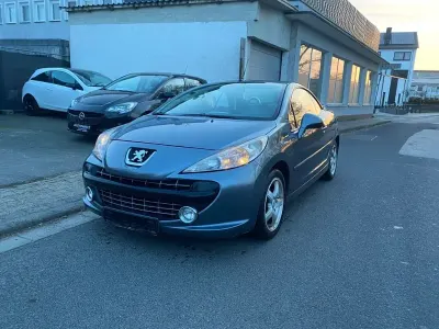 Gebraucht Peugeot 207 CC Filou 109 PS (80 kW) 2009 Grau Cabrio