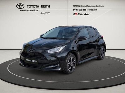 Neu Toyota Yaris Hybrid Comfort 116 PS (85 kW) 2025 Grau Kleinwagen