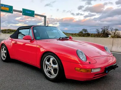 Gebraucht Porsche 993 286 PS (210 kW) 1997 Rot Cabrio