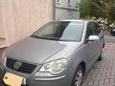 Gebraucht VW Polo 60 PS (44 kW) 2008 Grau Kleinwagen