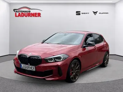 Gebraucht BMW M135 Performance 306 PS (225 kW) 2023 Rot Kleinwagen