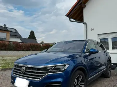 Gebraucht VW Touareg 286 PS (210 kW) 2018 Blau SUV