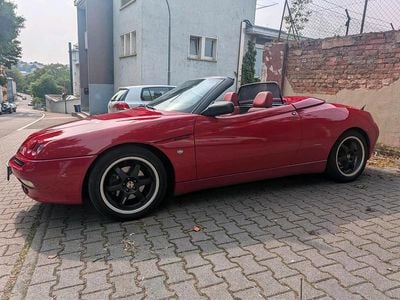 Gebraucht Alfa Romeo Spider 144 PS (105 kW) 2000 Rot Cabrio