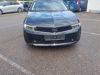 Gebraucht Opel Astra Elegance 131 PS (96 kW) 2023 Karbon schwarz Kleinwagen