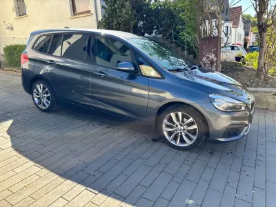 Gebraucht BMW 218 Gran Tourer Performance 136 PS (100 kW) 2015 Grau Van / Kleinbus