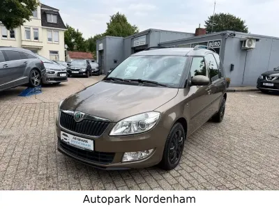 Gebraucht Skoda Roomster Plus Edition 90 PS (66 kW) 2013 Braun Van / Kleinbus