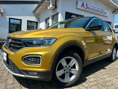Gebraucht VW T-Roc Style 150 PS (110 kW) 2018 Kurkumagelb metallic SUV