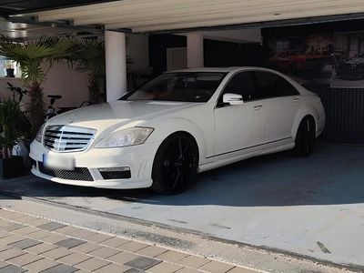 Gebraucht Mercedes S500 387 PS (284 kW) 2007 Weiß Limousine