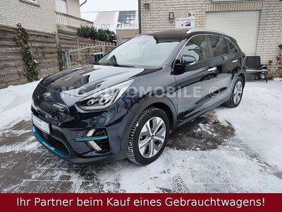 Blau Gebraucht 2020 Kia e-Niro Spirit SUV | 15.990 € (Fairer Preis)