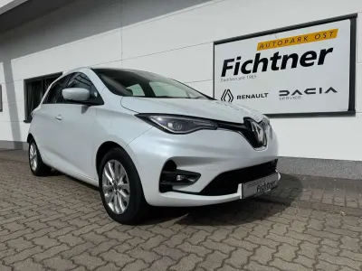 Gebraucht Renault Zoe Experience 80 kW (110 PS) 2020 Quarzweiß metallic Kleinwagen