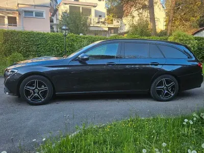 Gebraucht Mercedes E200 160 PS (117 kW) 2021 Schwarz Limousine
