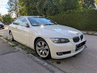 Weiß Gebraucht 2008 BMW 325 Cabriolet Sport Line Cabrio | 16.000 € (Teuer)