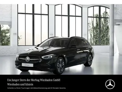 Gebraucht Mercedes C300e Avantgarde 204 PS (150 kW) 2023 Schwarz Limousine