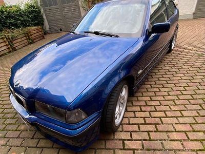 Usata BMW 323 170 CV (125 kW) 2000 Blu Berlina