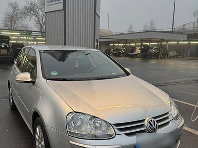 Gebraucht VW Golf V 102 PS (75 kW) 2006 Silber Kleinwagen