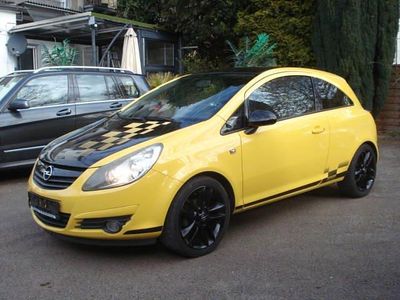 Gebraucht Opel Corsa Color Edition 90 PS (66 kW) 2010 Gelb Kleinwagen